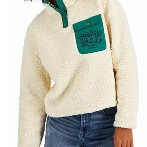 $99 Tommy Hilfiger logo pocket 1/4 snap fleece Sherpa pullover sweater. Size XL